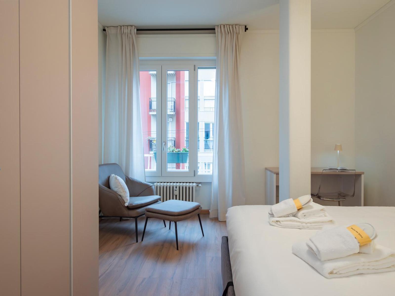 Spacious 2bdr With Balcony Arco-sempione Area, By Rentopolis Milan