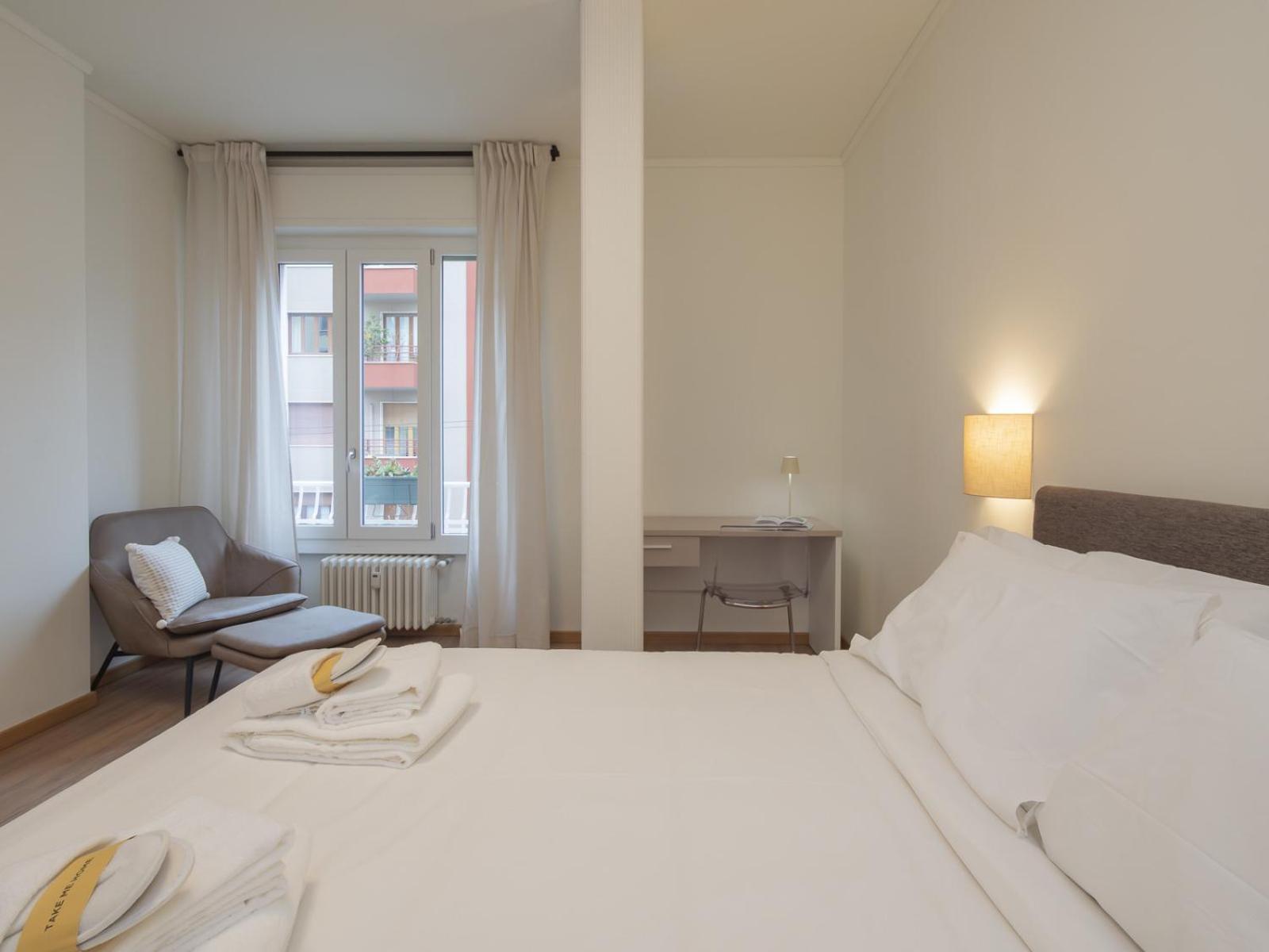 Spacious 2bdr With Balcony Arco-sempione Area, By Rentopolis *